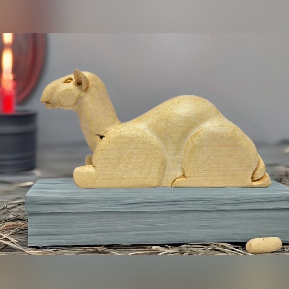 Nativity Camel Sitting In Around Baby Jesus Manger Wood Carved Ralph Herrenbruck